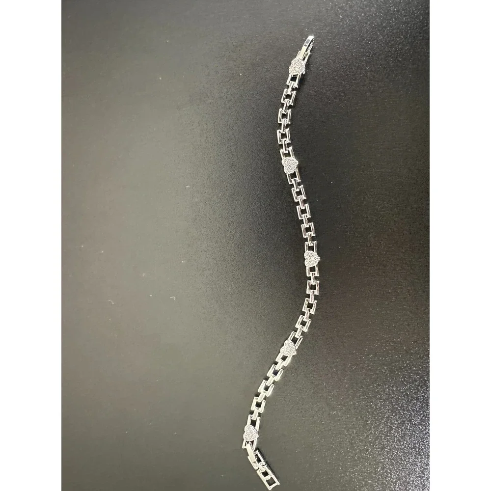 CM Silver Tone Pave CZ Heart Link Bracelet 7.5" Box Clasp Fashion Jewelry - Picture 4 of 6